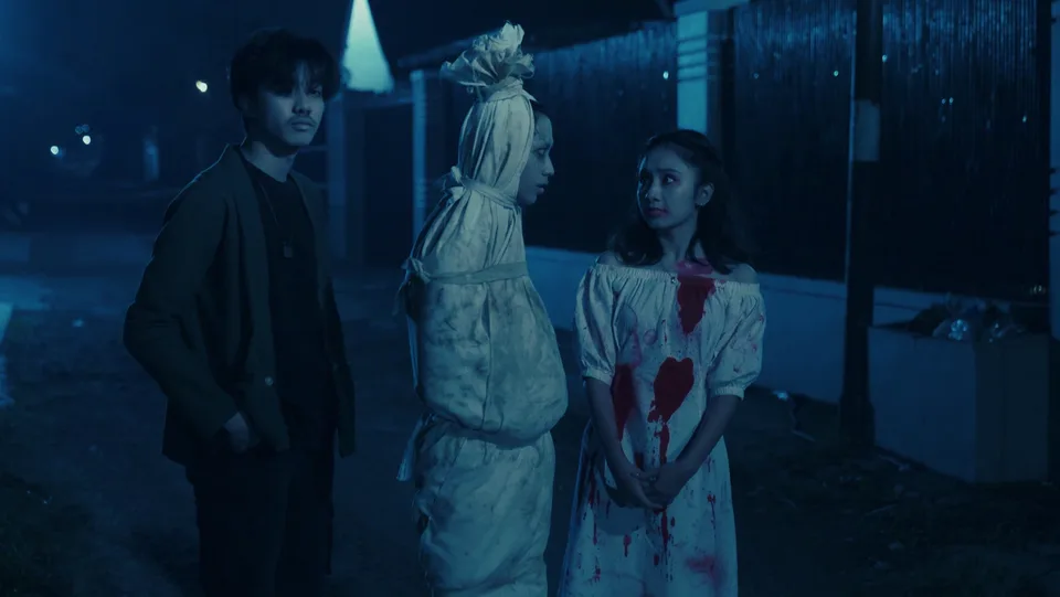 H Untuk Hantu — detail 5
